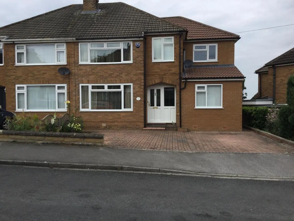 بيت للعطل Large 4 Bedroom Home In Boston Spa Village In-Between York, Harrogate And Leeds, Sleeps 9 المملكة المتحدة