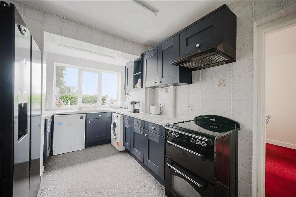 Large 4 Bedroom Home In Boston Spa Village In-Between York, Harrogate And Leeds, Sleeps 9 0*,  المملكة المتحدة